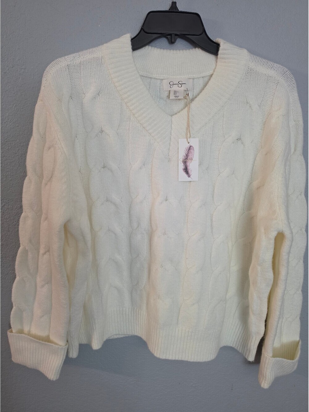 Jessica Simpson White Cable Knit V-Neck Sweater Size L